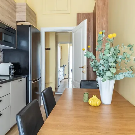 Apartment Domus *
